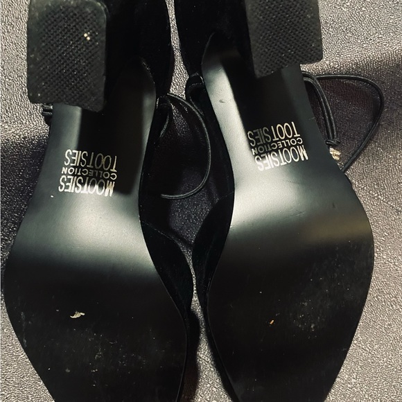 BLACK VELVET DRESS PUMPS - Picture 4 of 6